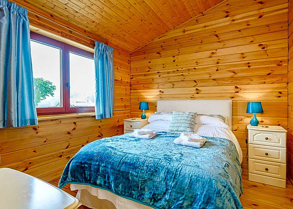 Trewythen Lodges