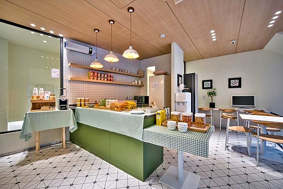 Gumi Time Hotel