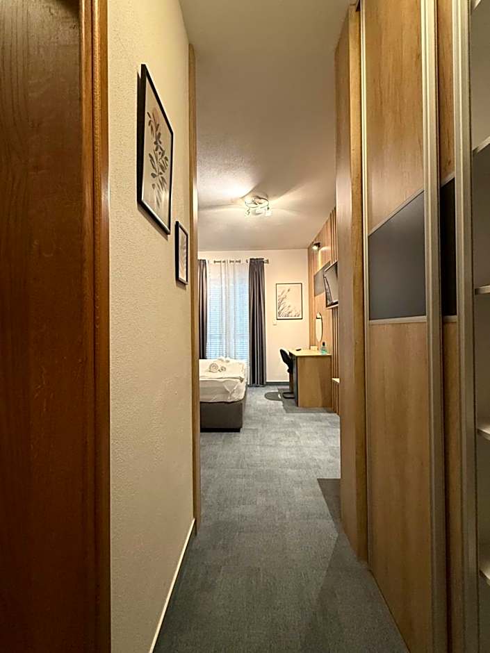 White Stone Villa 43