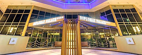 Standard Double Room with Partial Sea View