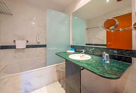 DOUBLE SUPERIOR 2 ADULTS