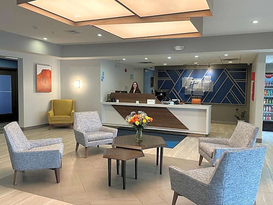 Holiday Inn Express & Suites Meriden