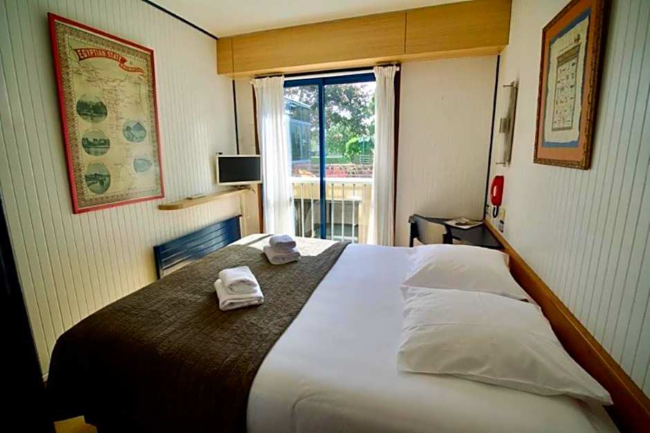 Hotel Arcantis Le Voltaire