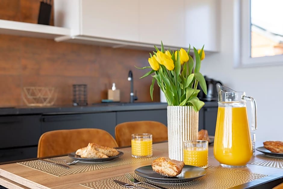 Domki - Bursztynova 13