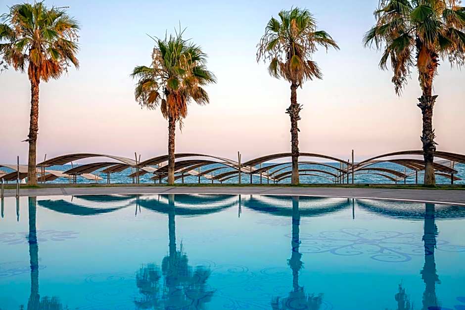 Papillon Belvil Holiday Village