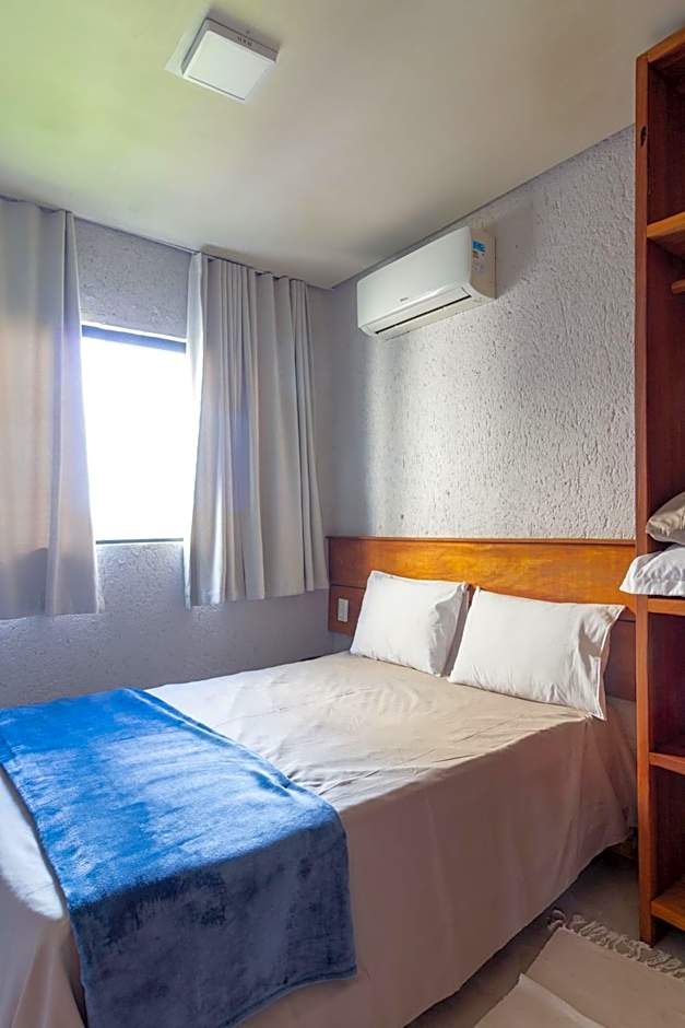 Casa com Piscina Privativa Lambari 102 by Qavi