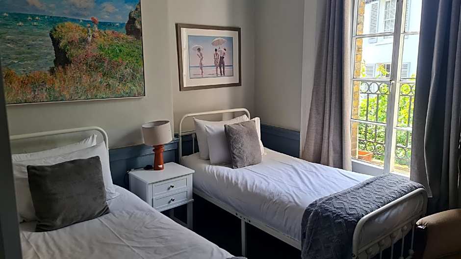 Kings Boutique Hotel