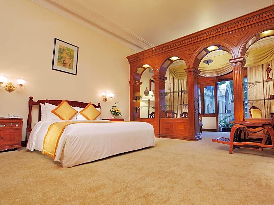 Photo 1 of 9 of Suite, Opera View