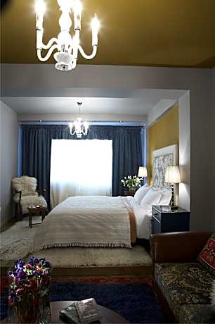 Junior Suite with View and Fireplace