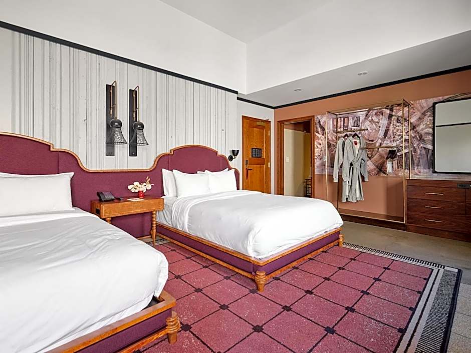 Detroit Foundation Hotel