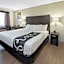 La Quinta Inn & Suites by Wyndham West Palm Beach - Florida Turn