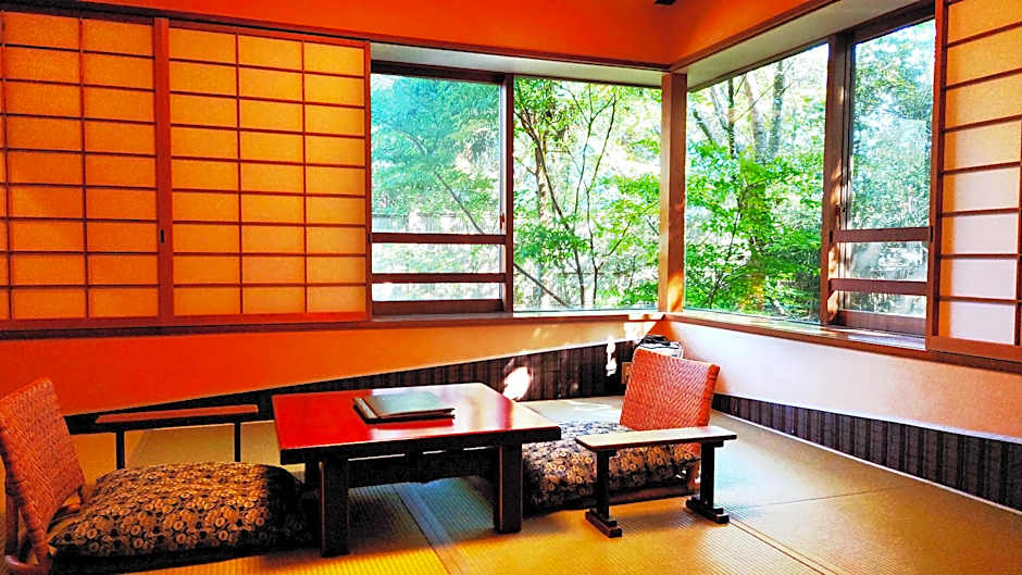 Izukogen Shirogasaki Onsen Hanafubuki