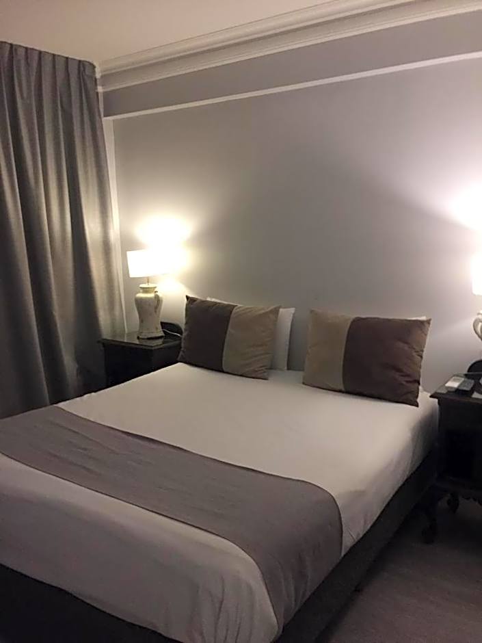 1253 Recoleta Small Hotel