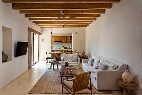 Boho Organic 3BR Villa, Gated Community, Rooftop