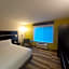 Holiday Inn Express and Suites Lincoln City By IHG