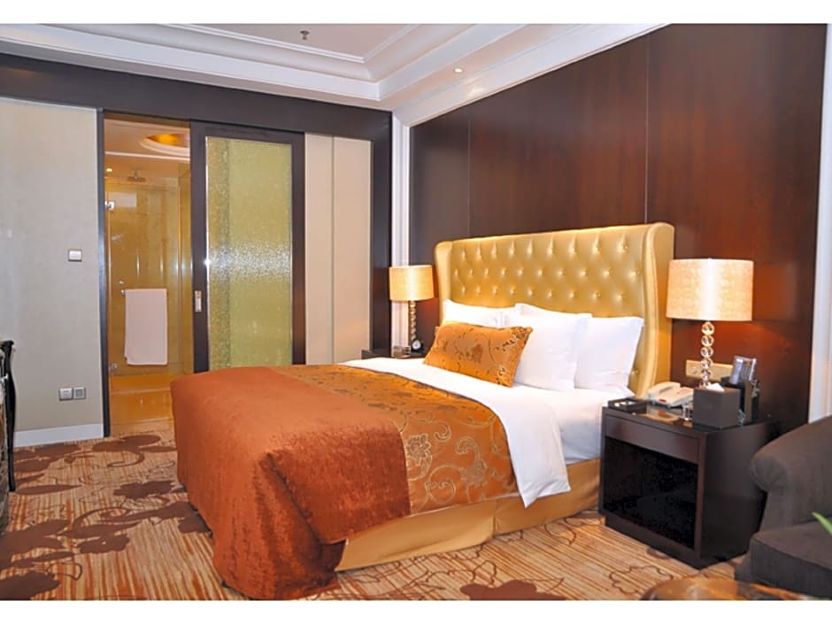 Days Hotel & Suites Hillsun Chongqing