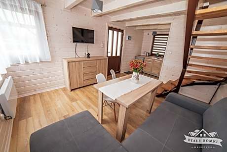 Białe Domki Mrzeżyno