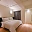 HOTEL498