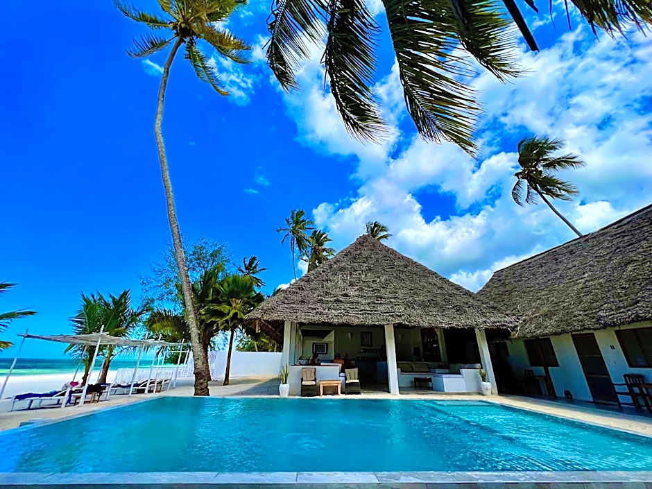 White Dream Lodge & Restaurant, Beachfront, Ocean View