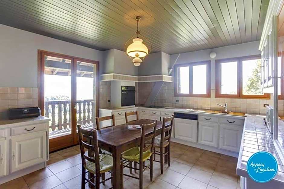 Bergerie Loft Apartment With Panoramic Lake