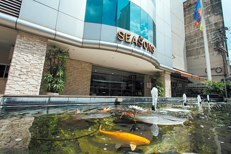 Seasons Siam Hotel