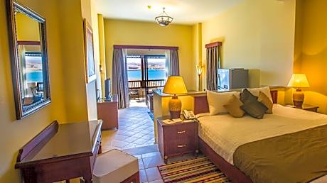 Junior Suite Lagoon View