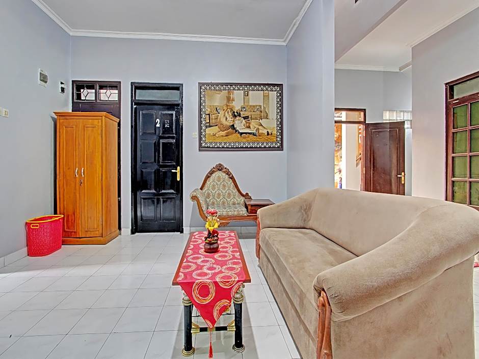 OYO Life 92575 Zazi Homestay