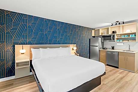 MainStay Suites Columbus North - Worthington