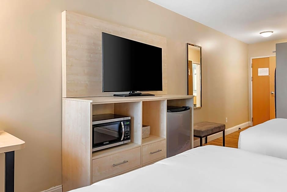 Casco Bay Hotel Portland Airport - Maine Mall, an Ascend Collection Hotel