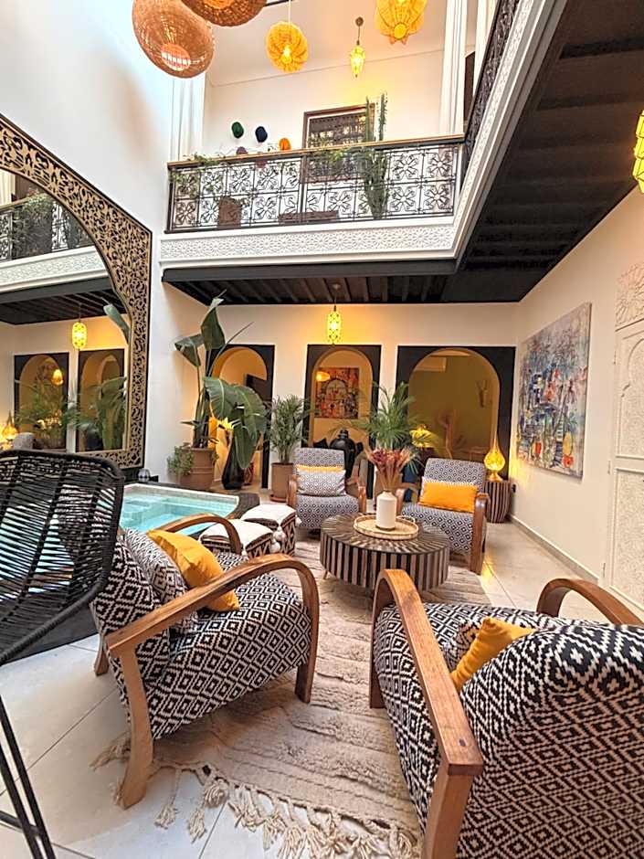 Magnifique Riad Julilu Privatise au coeur de la Medina 11P