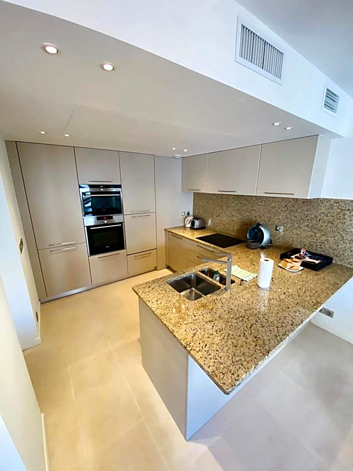 Residence Carlton Riviera