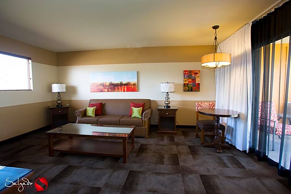 Carlton Oaks Lodge, an Ascend Collection Hotel