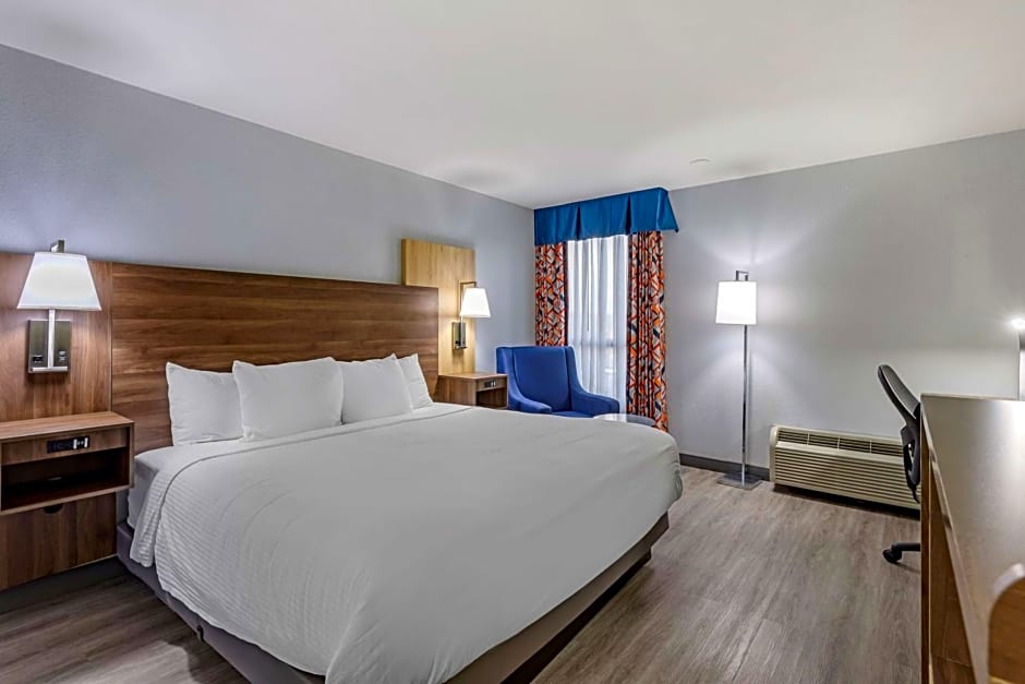 Best Western Plus St. Louis West-Westport