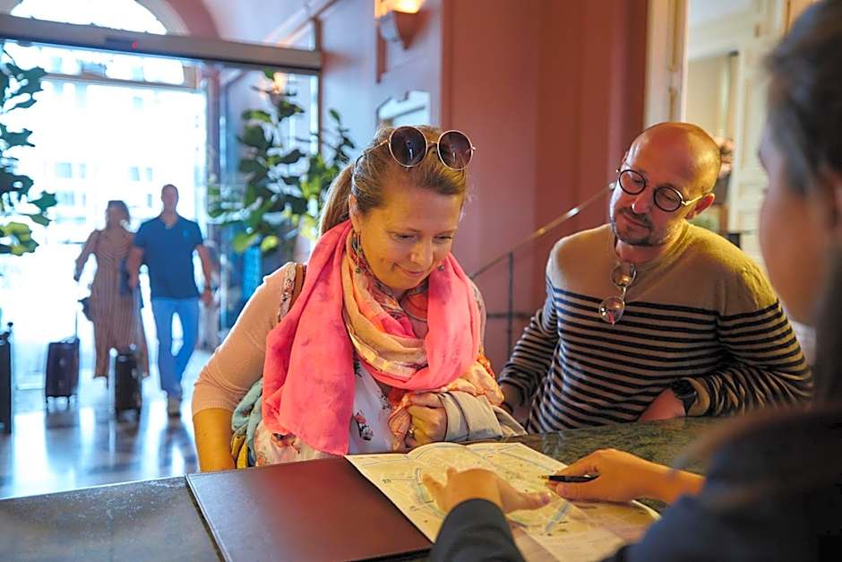 Dukes' Arches Brugge Adults only