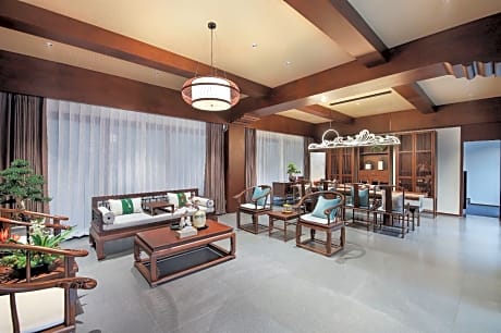 Immersing Hotel Hebi Jun County Ancient City