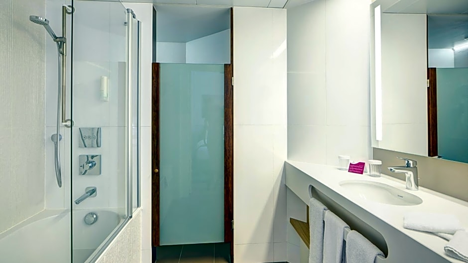 Crowne Plaza Hotel Brugge by IHG