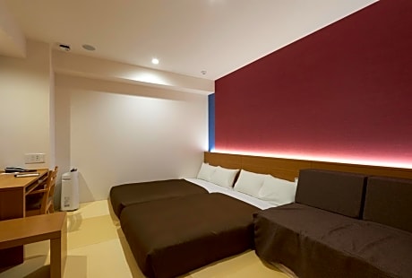 Superior Twin Room - Non-Smoking
