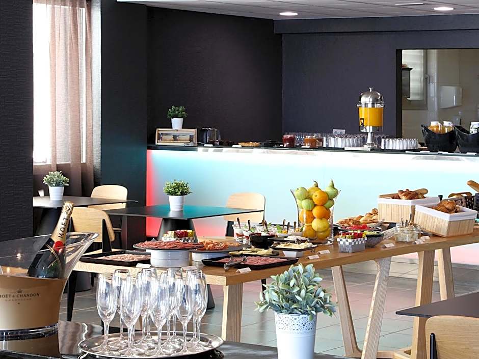 Axel Beach Ibiza - Adults Only