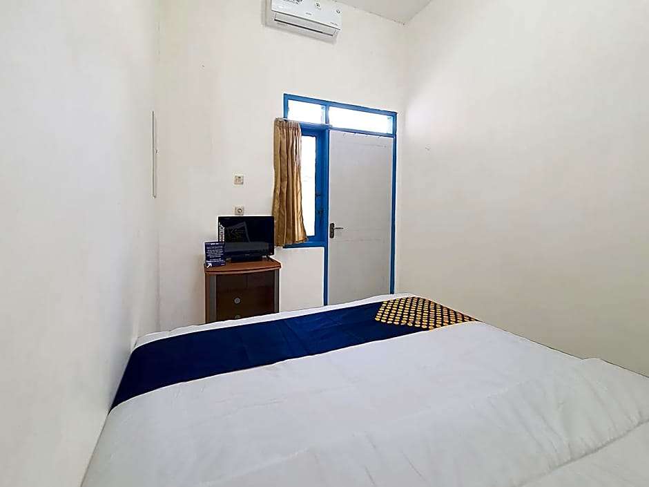 SPOT ON 2726 Kopo 355