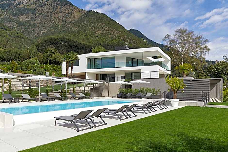 The View Luxury Suites