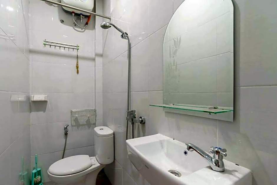 KoolKost near Nagoya Hill Batam (Minimum Stay 30 Nights)