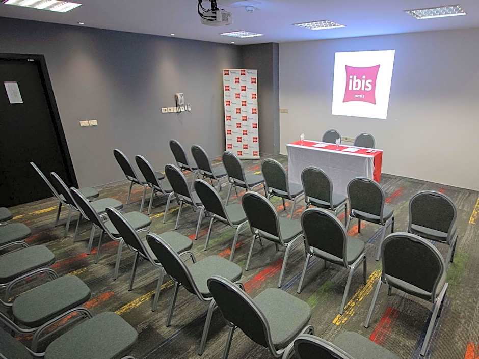 Ibis Montevideo Rambla