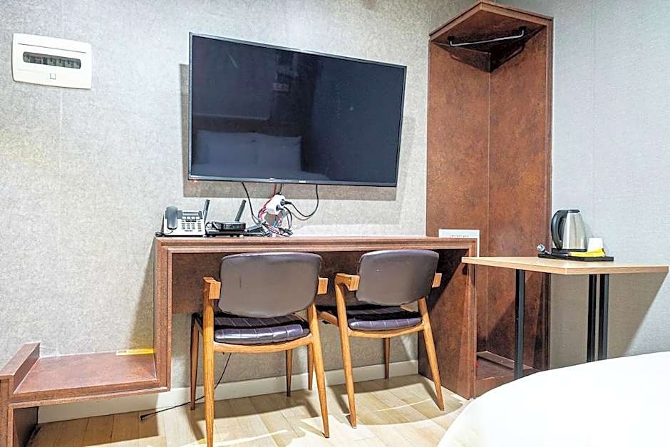 Restia Hotel Suwon Station Branch