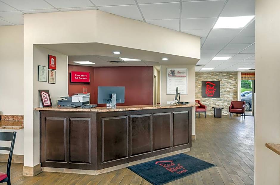 Red Roof Inn Staunton