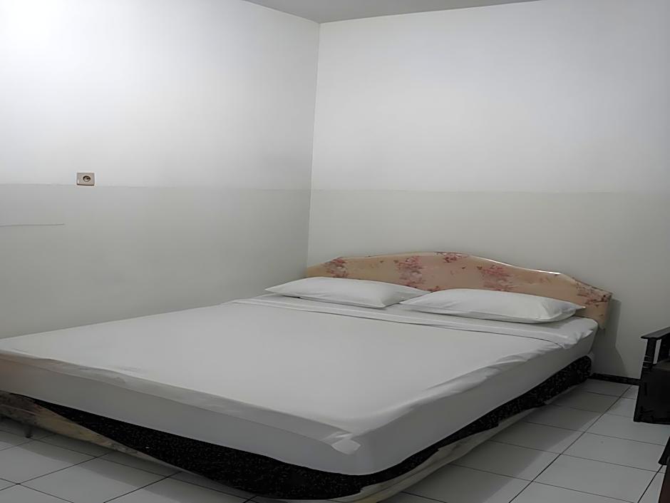 OYO 1851 Hotel Malang                                                                           