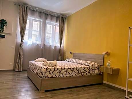 Quadruple Room with Private Bathroom