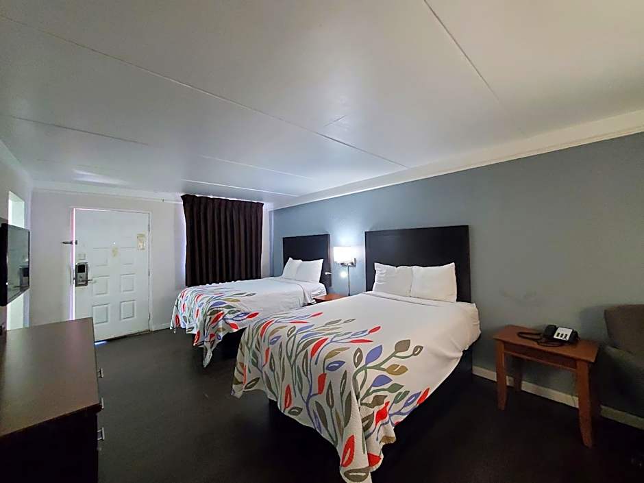 Budget Host Inn- Medical Center