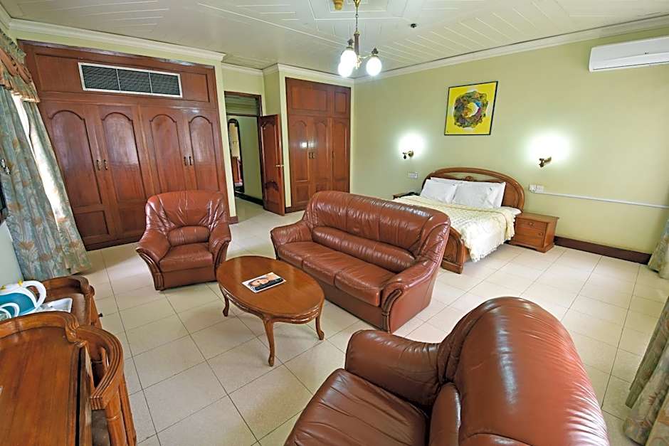 Grand Imperial Hotel