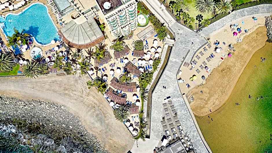 BULL Dorado Beach & SPA