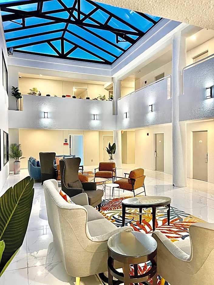 Hotel Aluxor SFO
